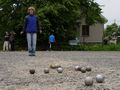 Větší verze po kliknutí. Turnaj v petanque regionálního kola Mistrovství ČR trojic (Vojnův Městec, 6. června 2009)