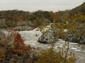 Větší verze po kliknutí. Great Falls na řece Potomac, USA - dolní část (konec října 2009)